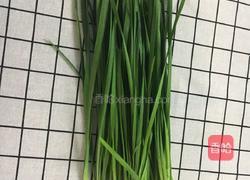 韭菜鸡蛋煎饼(电饼档模式)的做法图解1