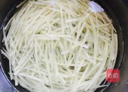 快手煎饼卷菜的做法图解2