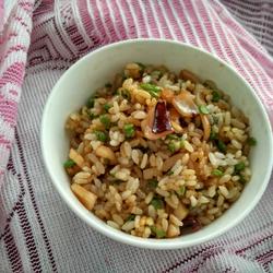 鱿鱼炒饭的做法[图]