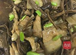 茶树菇五花肉的做法图解4