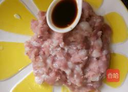 蒜苔炒肉沫的做法图解3