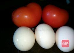 两黄变一红的做法图解1