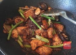 酱牛肉烧豆腐时蔬的做法图解7