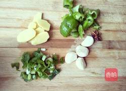 戈雅鱼炖豆腐的做法图解3