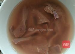 五花肉猪肝炒菠菜的做法图解2