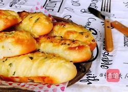 香葱芝士面包条的做法图解15