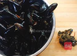 水煮淡菜的做法图解1