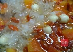 木瓜银耳莲子汤的做法图解6