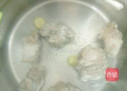毛瓜骨头汤的做法图解4