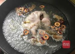 凉拌金针菇猪肚丝的做法图解2