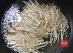 凉拌金针菇猪肚丝的做法图解6