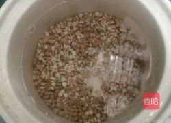 赤小豆薏米粥的做法图解2