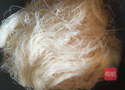 笨鸡蛋黑椒牛肉炒福建米粉的做法图解3