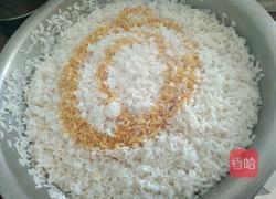 香菇咸蛋黄肉粽的做法图解12