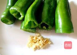 煎酿辣椒的做法图解2