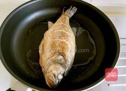 红烧鲈鱼的做法图解4