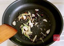 紅燒鱸魚的做法圖解6