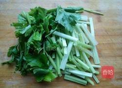 土豆丝炒芹菜的做法图解6