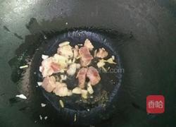 土豆炖青豆的做法图解2