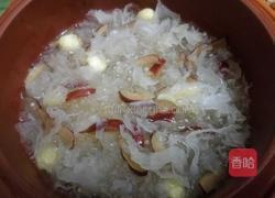 银耳莲子红枣羹的做法图解8