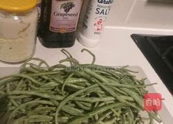 火鸡腿炒豇豆的做法图解1