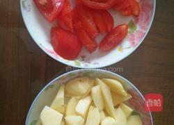 番茄土豆汤的做法图解1