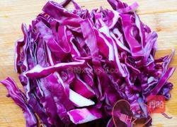 芥末凉拌紫甘蓝的做法图解2