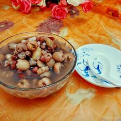 薏豆芡实莲子粥的做法[图]