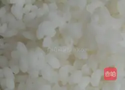 Illustration of how to make six-color rice with small sun melon 4