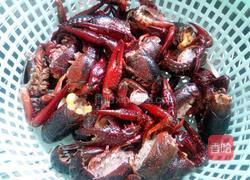 蒜香小龙虾的做法图解2