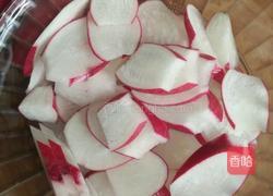 凉拌水萝卜的做法图解2