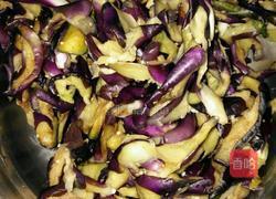 鸡蛋面粉煎茄子的做法图解2