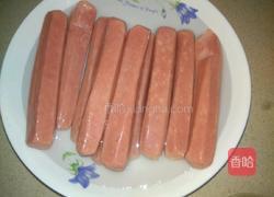 清炒脆皮肠的做法图解1