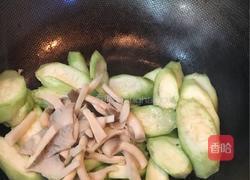 丝瓜平菇素汤的做法图解6