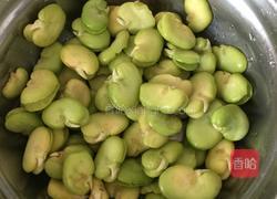 素炒玉米笋蚕豆的做法图解3