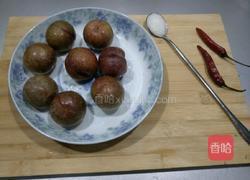 腌李子的做法图解1