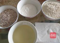 紫薯燕麦饼的做法图解1