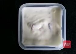坚果酸奶冰的做法图解3