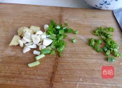 杏鲍菇炒腊肉的做法图解5