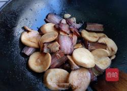 杏鲍菇炒腊肉的做法图解9