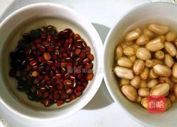 红豆花生粥的做法图解1