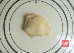 省时省力蛋黄酥(烫面法)的做法图解18