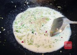 奶油西兰花浓汤的做法图解5