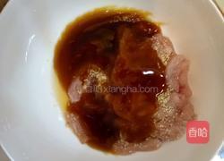 丝瓜烩滑肉的做法图解1