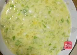 葱花鸡蛋饼的做法图解3