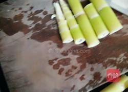 剁椒竹笋炒肉的做法图解2