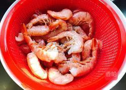 香炒蒜苔阿根廷红虾的做法图解3