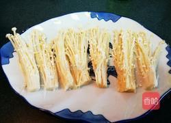 椒盐金针菇的做法图解1