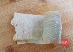 烤韭菜豆皮卷的做法图解3