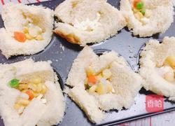 简单快手早餐-全麦吐司面包盏 健康营养的做法图解3